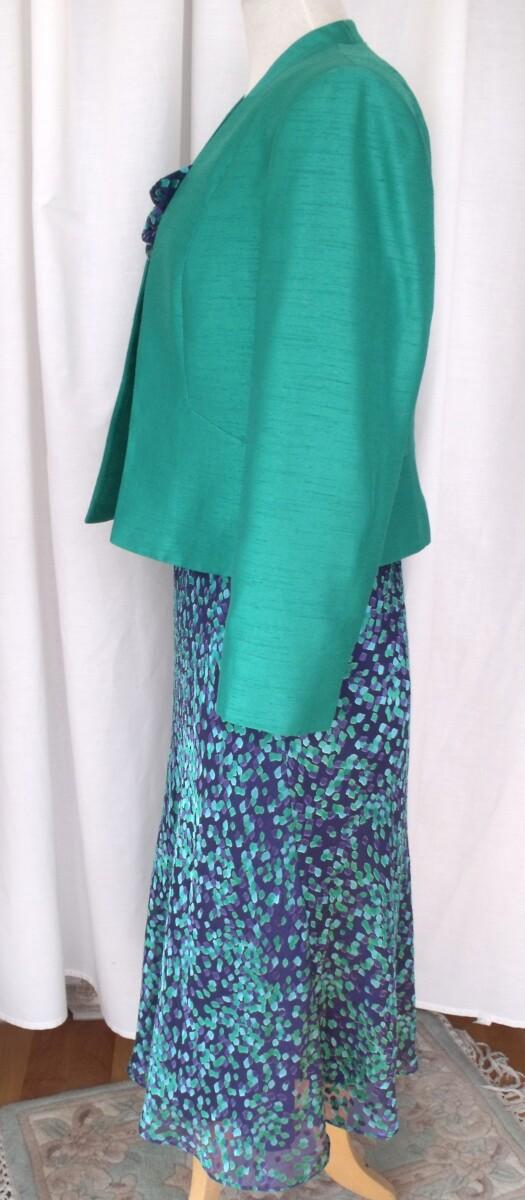 Jacques Vert BLOOMSBURY RANGE NAVY SILK DEVORE DRESS EMERALD GREEN PRINT & EMERALD GREEN JACKET
