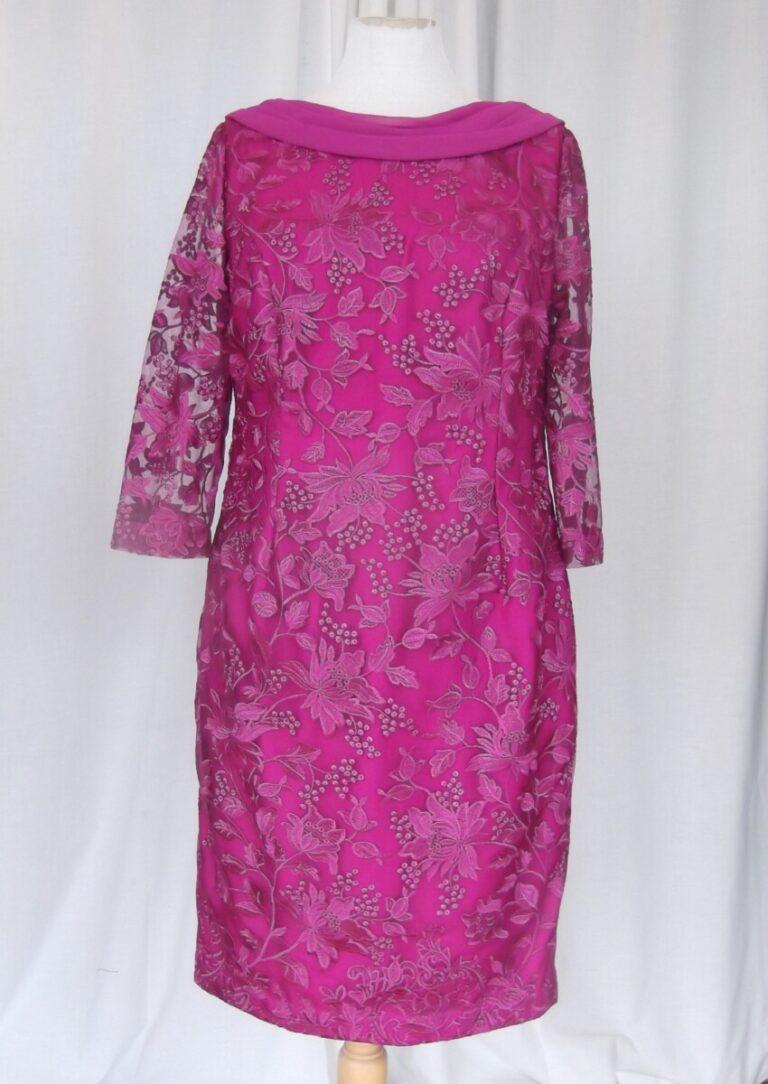 jacques vert BRAND NEW WITH TAGS JACQUES VERT COLLECTION 3/4 SLEEVED SHIFT DRESS OF CERISE LUXURIOUS EMBOSSED LACE ON FINE MESH SCARF NECKLINE