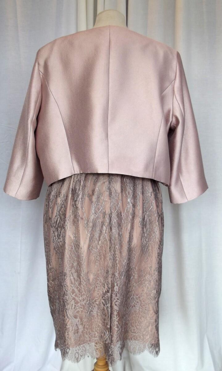Jacques Vert BRAND NEW WITH TAGS JACQUES VERT COLLECTION ROSE GOLD MARIA LACE SHIFT DRESS & ROSE GOLD JACQUARD JACKET