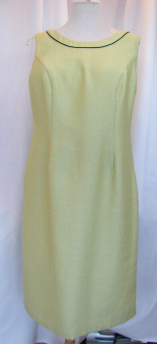 Jacques Vert BRIGHT & BREEZY RANGE FITTED SOFT LIME “ZEST” SHIFT DRESS & SOFT LIME ” ZEST” JACKET WITH NAVY PIPEING