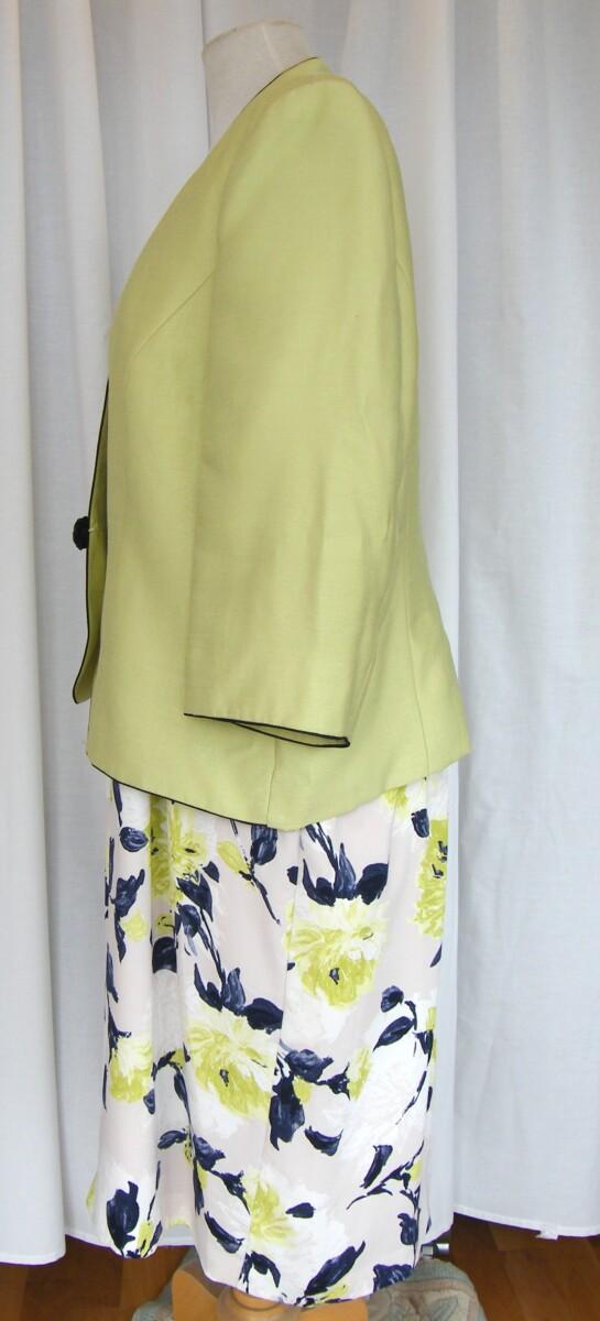 Jacques Vert BRIGHT & BREEZY RANGE IVORY FITTED DRESS LIME & NAVY PRINT & LIME ZEST JACKET WITH NAVY DETAIL