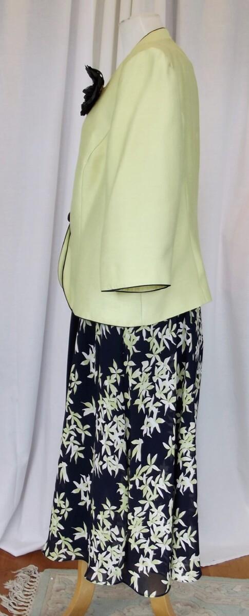 Jacques Vert BRIGHT & BREEZY RANGE NAVY CREPE CHIFFON DRESS LIME ZEST STAR PRINT & LIME ZEST WOVEN JACKET WITH NAVY PIPEING