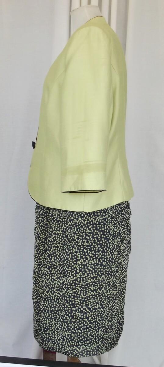 Jacques Vert BRIGHT & BREEZY RANGE SHUTTERPLEAT NAVY CHIFFON DRESS LIME “ZEST” SPOTS LIME JACKET WITH NAVY DETAIL