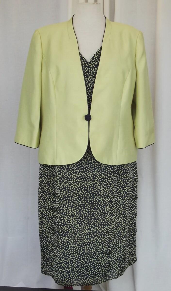 jacques vert BRIGHT & BREEZY RANGE SHUTTERPLEAT NAVY CHIFFON DRESS LIME “ZEST” SPOTS LIME JACKET WITH NAVY DETAIL