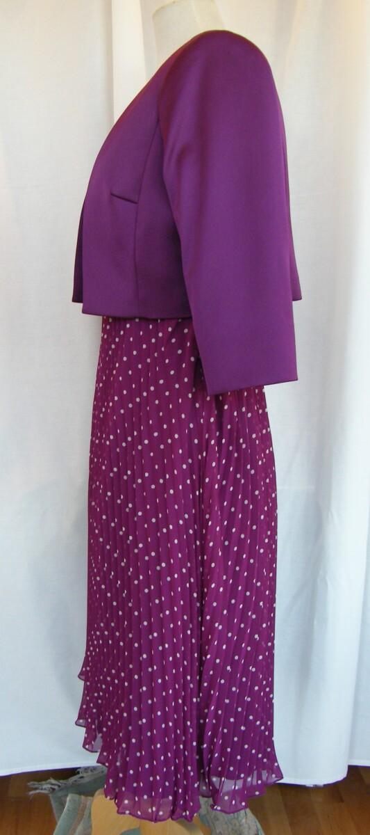 Jacques Vert BRIGHT GARDEN RANGE MARILYN FAUX CROSS BODICE IVORY SPOT PRINT DRESS IN PLEATED PURPLE CHIFFON & PURPLE SATEEN JACKET