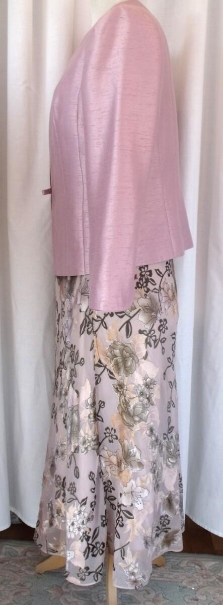Jacques Vert CAFE SOCIETY RANGE 16% SILK DEVORE MAXI DRESS IN SHADES OF LIGHT & DARK COFFEE & ICED PINK JACKET