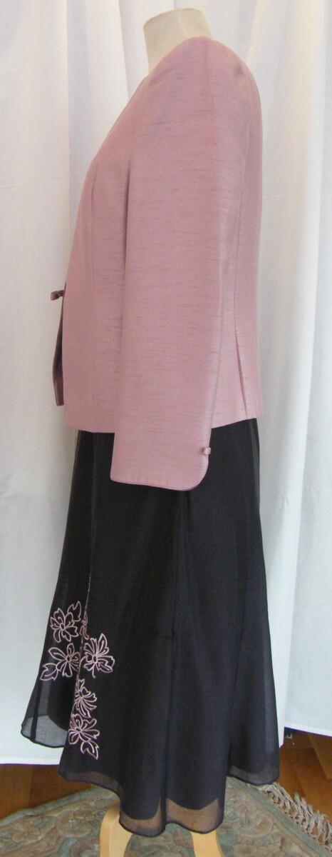 Jacques Vert CAFE SOCIETY RANGE DARK COFFEE MUSLIN SKIRT & TOP ICE PINK EMBROIDERY & ICED PINK JACKET
