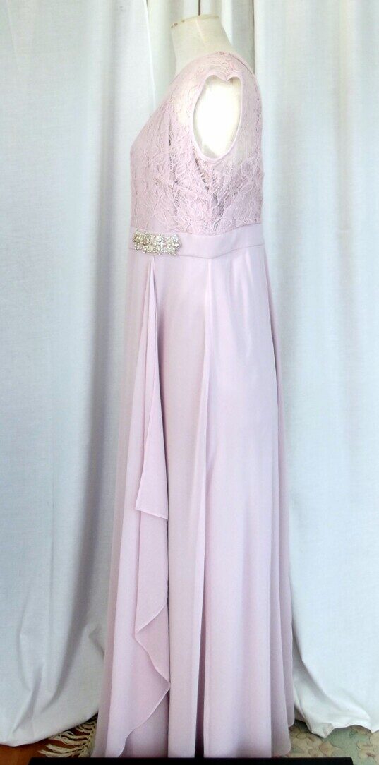 Jacques Vert CLOVER PINK FLOOR LENGTH EVENING GOWN SHEER LACE BODICE MODESTY VEST CHIFFON SKIRT BEADED AT WAIST BAND