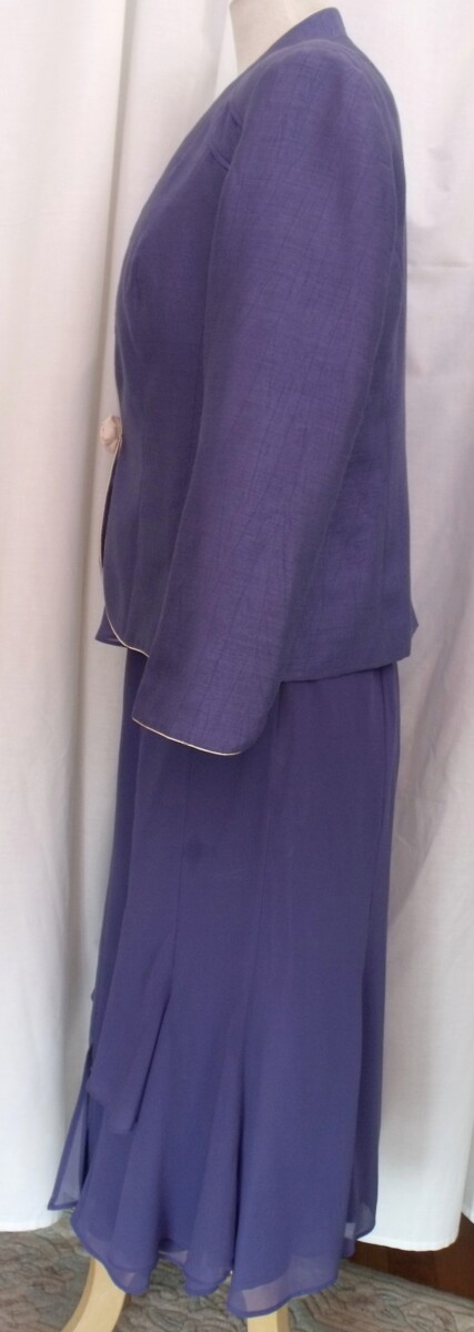 Jacques Vert CORNFLOWER & MAIZE RANGE VIOLET BLUE CHIFFON SKIRT & TOP MAIZE FLOWERHEAD EMBROIDERY & CORNFLOWER BLUE SHANTUNG JACKET PIPED IN MAIZE