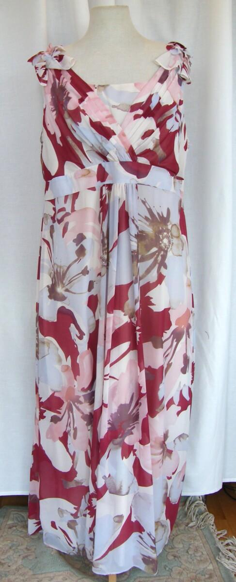 Jacques Vert CRANBERRY RANGE CREPE CHIFFON MAXI DRESS VOLUMINOUS BLOOM PRINT & CRANBERRY RANGE IVORY BOLERO