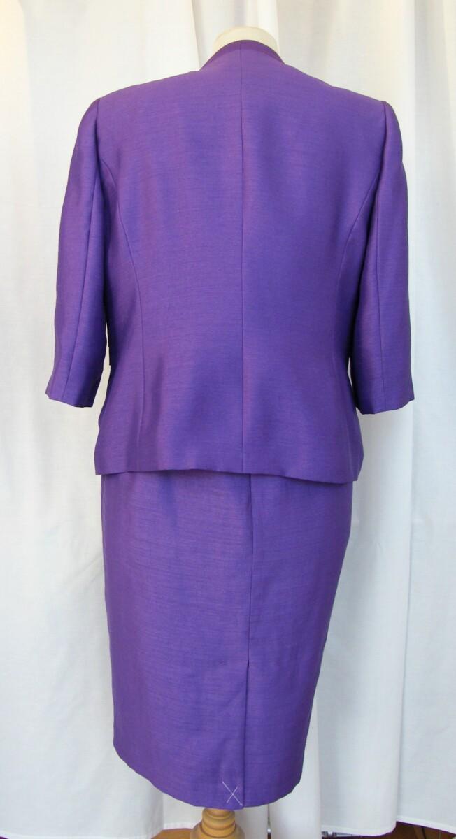 Jacques Vert DEEPLY DEVINE RANGE PURPLE SHANTUNG SHIFT DRESS MATCHING PURPLE SHANTUNG JACKET