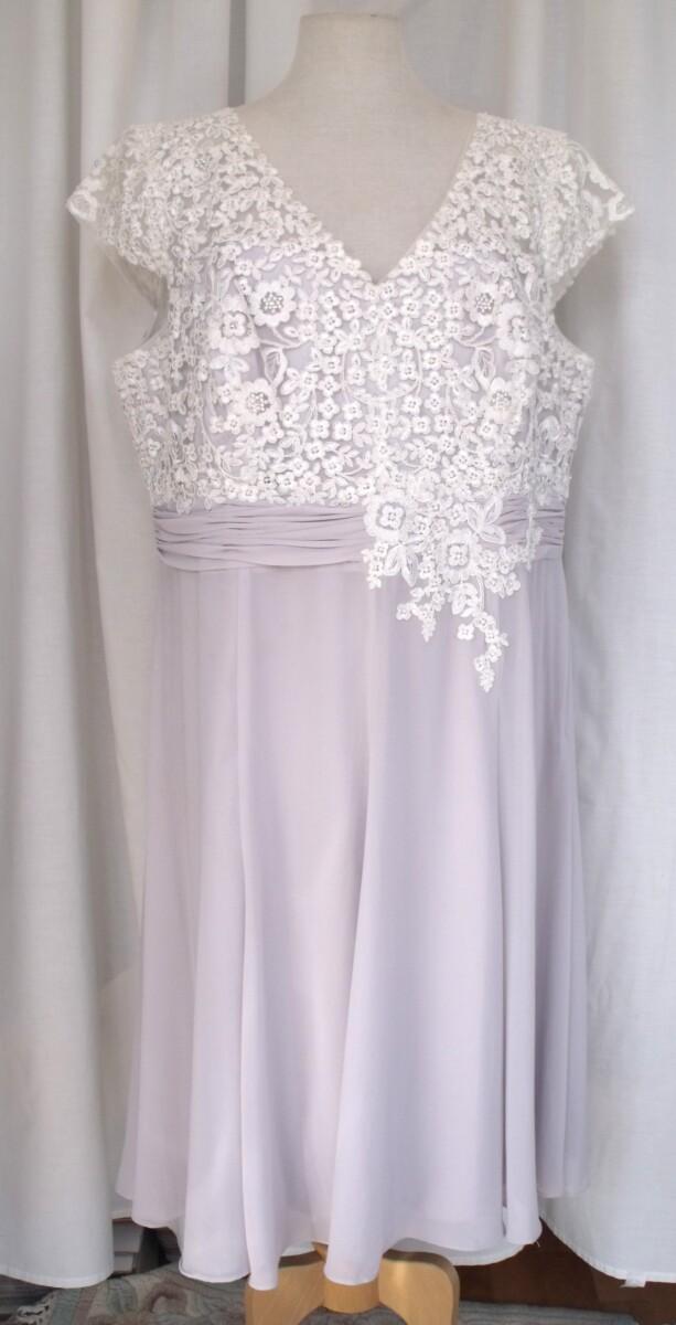 jacques vert DRESS OF IVORY LACE BODICE WITH DOVE GREY CHIFFON SKIRT