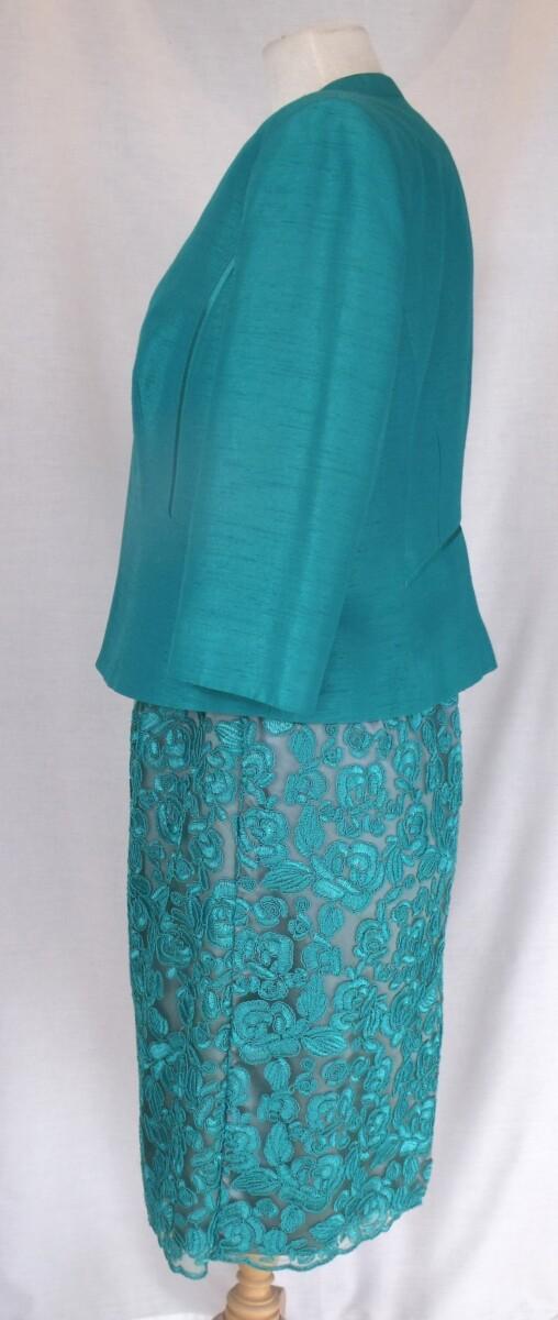 Jacques Vert EMERALD GREEN OPULENT LACE DRESS & EMERALD GREEN SHANTUNG JACKET SATIN FACED SEAMS