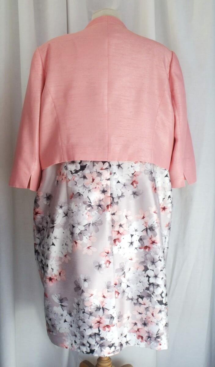 Jacques Vert ENCHANTED BLOSSOM PRINT SHANTUNG SHIFT DRESS & PEACH SHORT JACKET