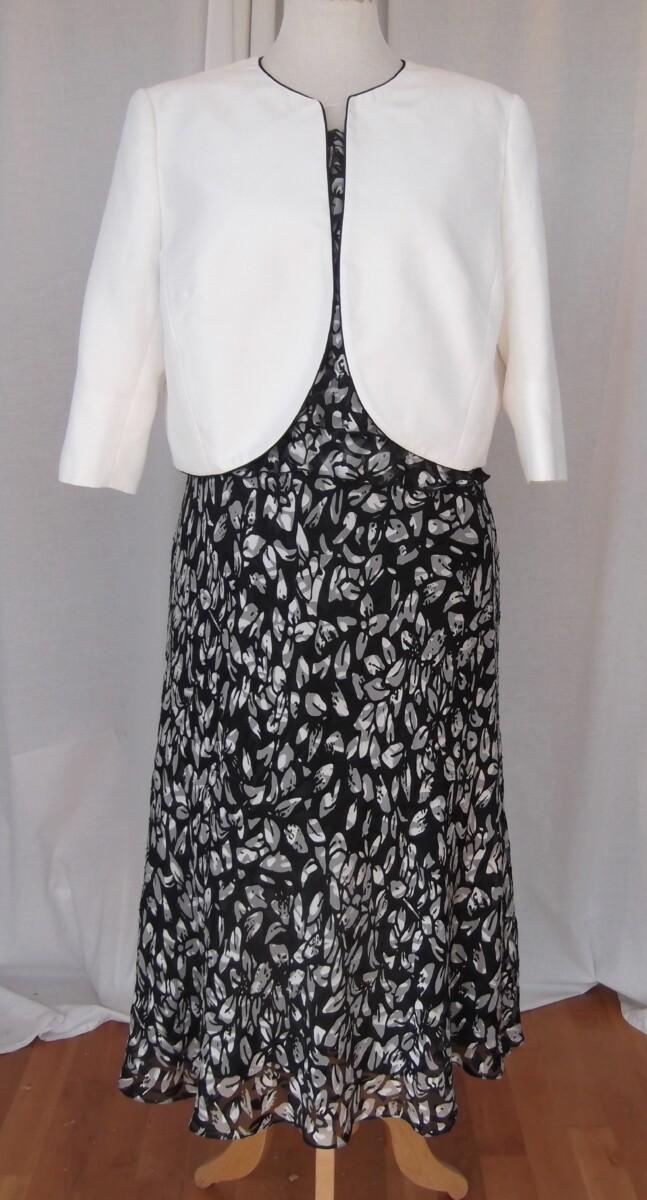 jacques vert FIT & FLARE DRESS OF BLACK 19% SILK SILVER LEAF PRINT & IVORY SHANTUNG SHORT JACKET EDGED IN BLACK