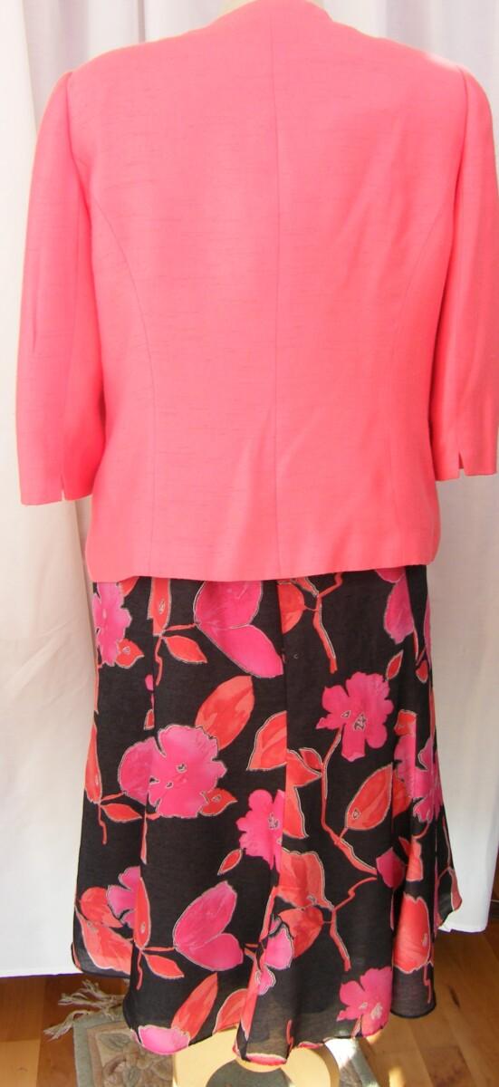 Jacques Vert FLAMINGO RANGE A LINE DRESS OF BLACK MUSLIN/LINEN BLEND CORAL FLOWER HEAD PRINT & CORAL WOVEN JACKET