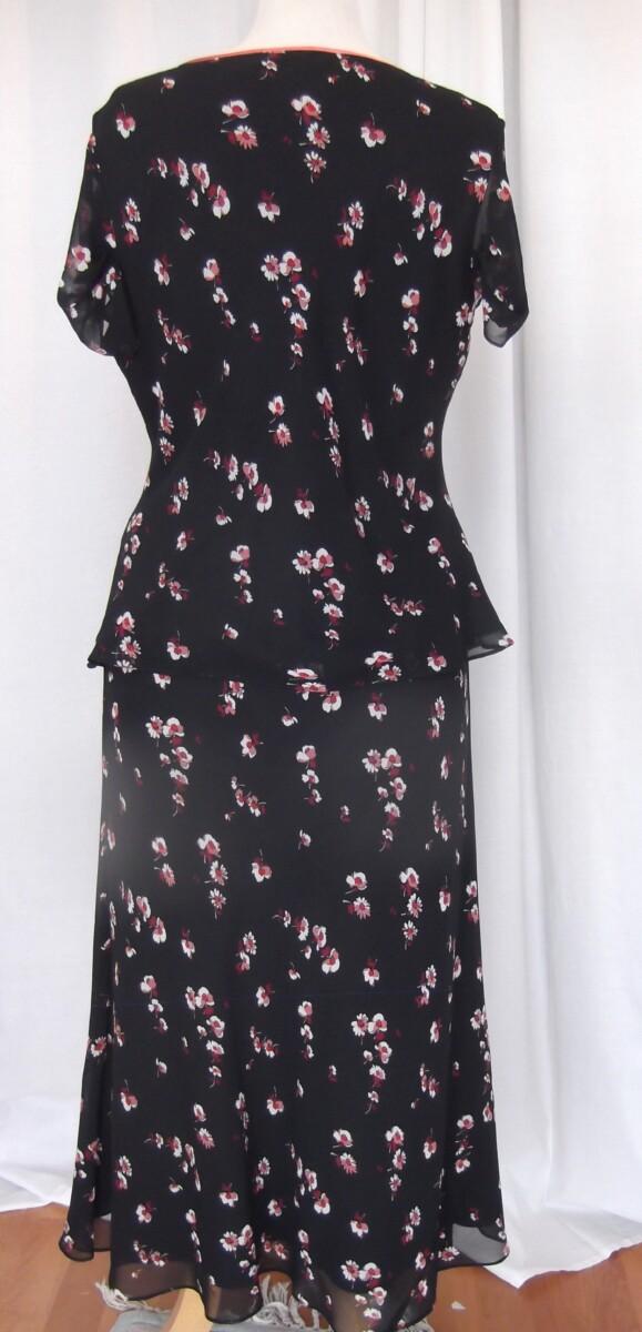 Jacques Vert FLAMINGO RANGE BLACK CREPE CHIFFON RANDOM DITSY CORAL FLOWERHEAD PRINT CORAL WOVEN JACKET