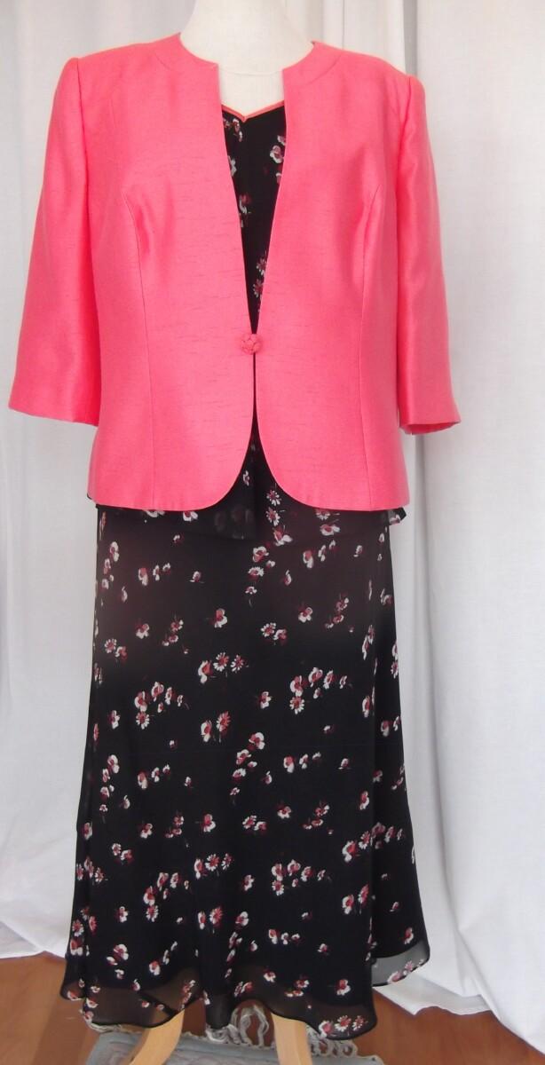 jacques vert FLAMINGO RANGE BLACK CREPE CHIFFON RANDOM DITSY CORAL FLOWERHEAD PRINT CORAL WOVEN JACKET