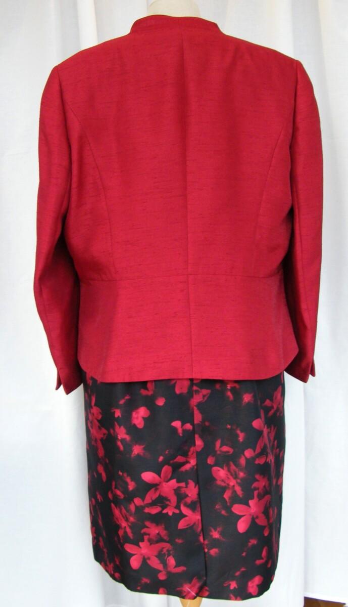 Jacques Vert GARNET RANGE BLACK SHANTUNG SHIFT DRESS GARNET RED ORIENTAL FLORAL PRINT & GARNET RED JACKET