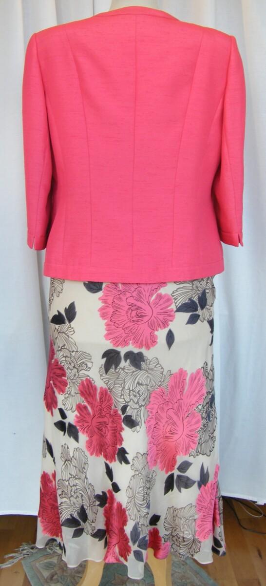 Jacques Vert GERANIUM RANGE NEUTRAL 46% SILK DEVORE SKIRT & TOP PEONY BLOOM PRINT & “GERANIUM” SHANTUNG JACKET