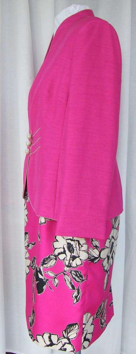 Jacques Vert HOT PINK & GOLD RANGE PINK SHANTUNG SHIFT DRESS GOLD ROSE HEAD PRINT & HOT PINK SHANTUNG JACKET GOLD PIPING