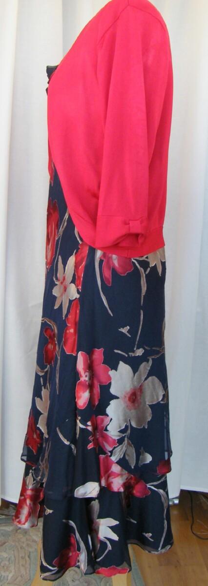 Jacques Vert ITALIAN RANGE NAVY 19% SILK DEVORE IVORY & SCARLET RED FLOWERHEAD PRINT SCARLET RED KNITTED CARDIGAN