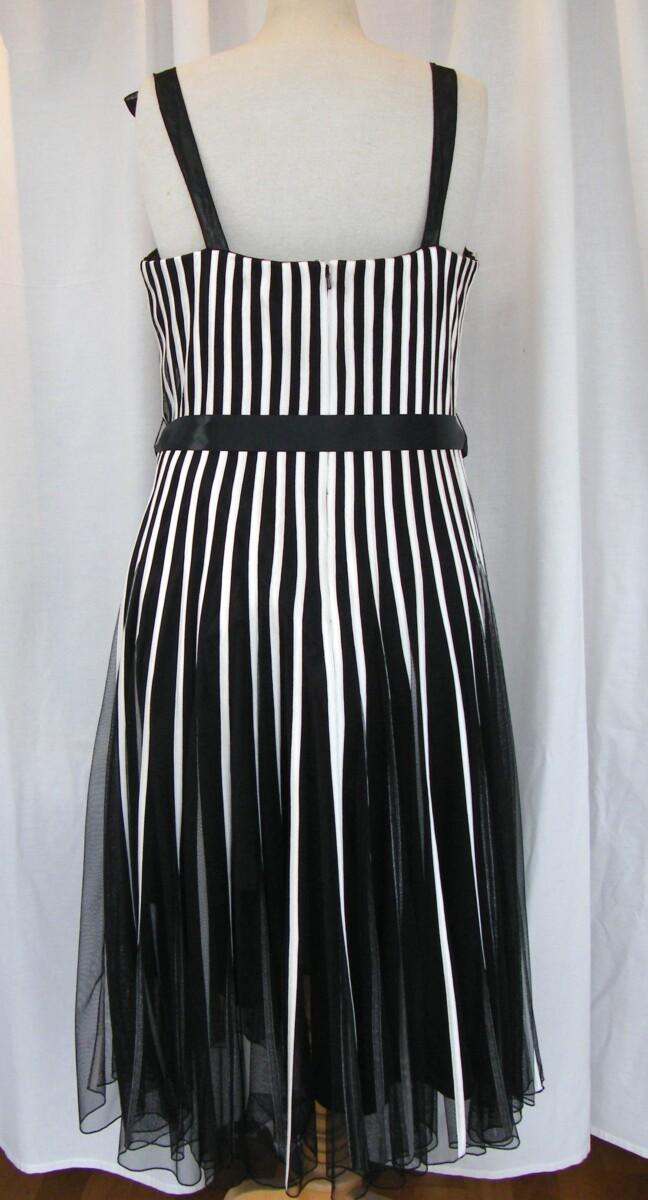 Jacques Vert ITALIAN RANGE STRETCH NAVY LACE DRESS IVORY DOT PRINT VERTICAL IVORY SILK RIBBON BANDS & CHANTILLY IVORY WOVEN JACKET EDGED IN NAVY