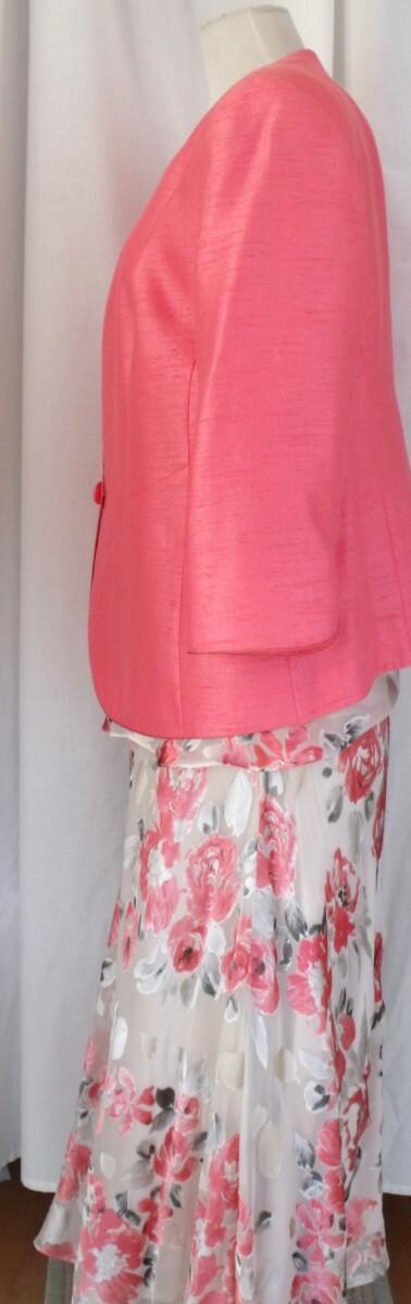 Jacques Vert IVORY 15% SILK DEVORE SKIRT & TOP CORAL FLORAL PRINT & CORAL SHANTUNG EDGE TO EDGE JACKET