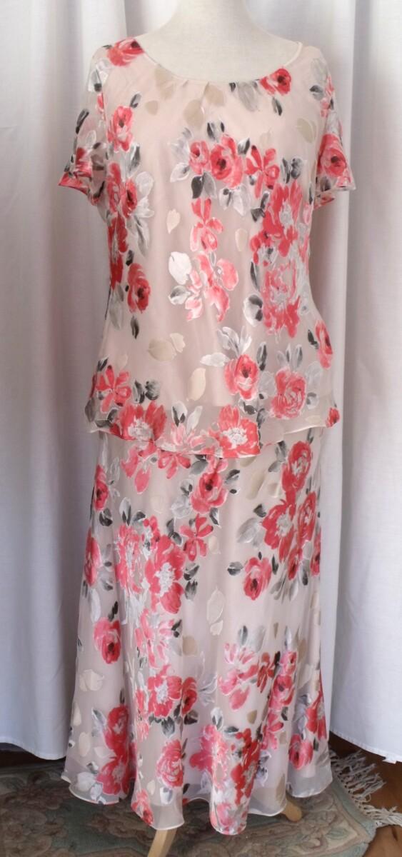 Jacques Vert IVORY 15% SILK DEVORE SKIRT & TOP CORAL FLORAL PRINT & CORAL SHANTUNG EDGE TO EDGE JACKET
