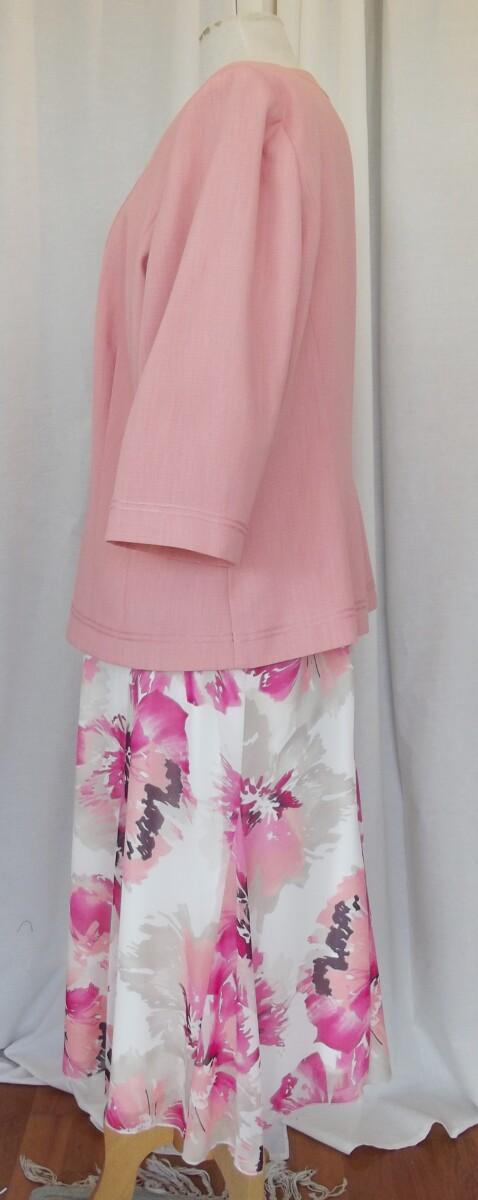 Jacques Vert IVORY CHIFFON FIT & FLARE DRESS PINK & LIGHT CORAL FLORAL PRINT & LIGHT CORAL JACKET