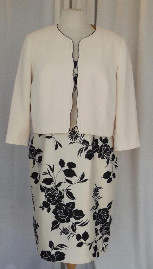 jacques vert IVORY SHANTUNG SHIFT DRESS BLACK ROSEHEAD PRINT & IVORY CREPE SCALLOPED BLACK EDGED JACKET