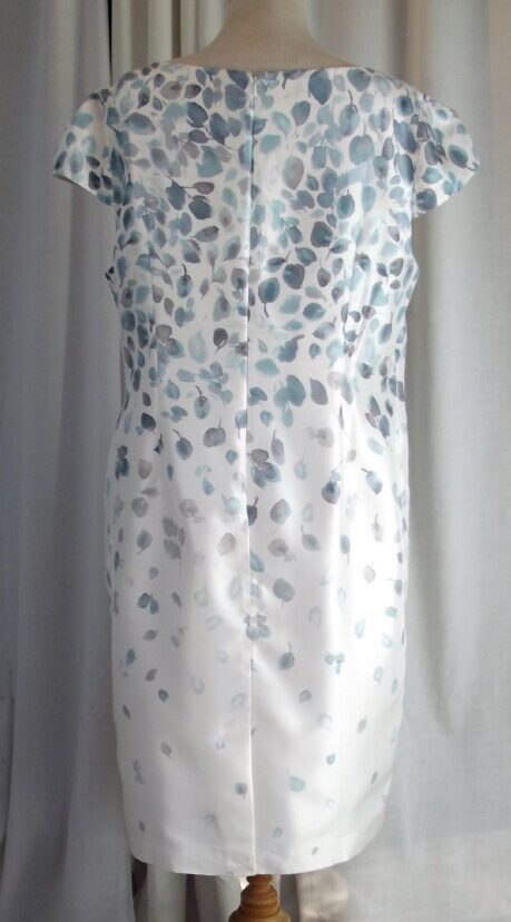 Jacques Vert IVORY SHANTUNG SHIFT DRESS LIGHT BLUE FALLING PETALS PRINT & LIGHT BLUE SHANTUNG EDGE TO EDGE JACKET