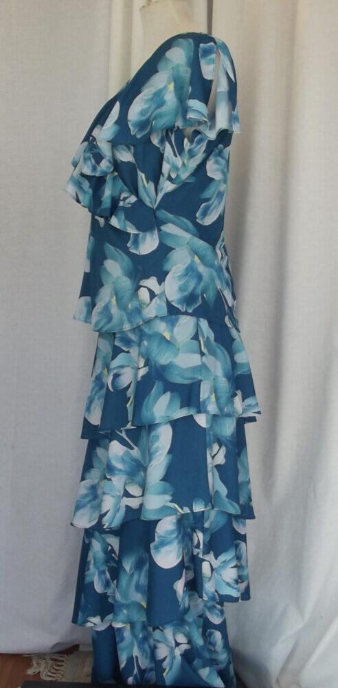 Jacques Vert JACQUES VERT COLLECTION BARCELONA RANGE MAXI SKIRT & CROSS OVER TOP IN SEA GREEN CREPE CHIFFON MAGNOLIA FLOWER HEAD PRINT