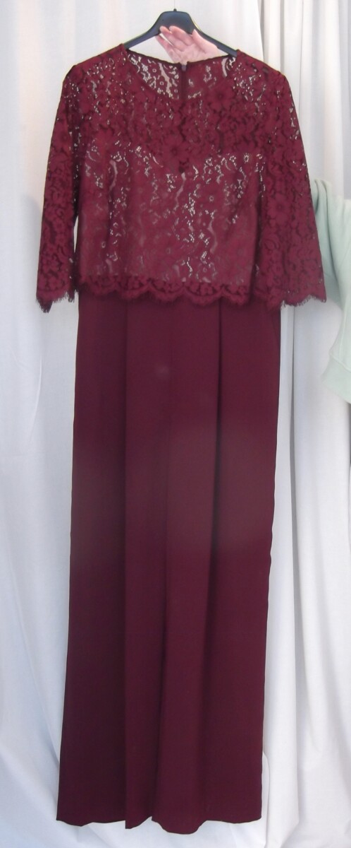 jacques vert JACQUES VERT COLLECTION BURGUNDY CREPE JUMP SUIT BURGUNDY LACE 3/4 SLEEVED BODICE