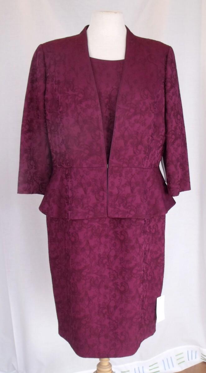 jacques vert JACQUES VERT COLLECTION BURGUNDY JACQUARD CHINOIS DRESS AND MATCHING PEPLUM JACKET