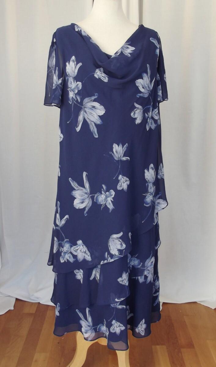 Jacques Vert JACQUES VERT COLLECTION CREPE CHIFFON DRESS IN MULTI NAVY & SILVER SOFT PRINT MATCHING SILVER BLUE JACQUARD SHANTUNGJACKET