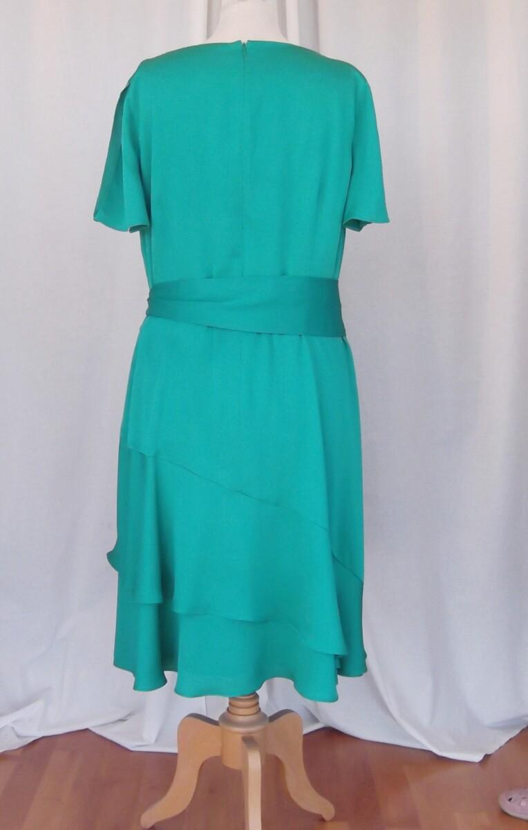 Jacques Vert JACQUES VERT COLLECTION EMERALD GREEN JACQUARD SATIN LOOK DRESS TRUE CROSS OVER BODICE