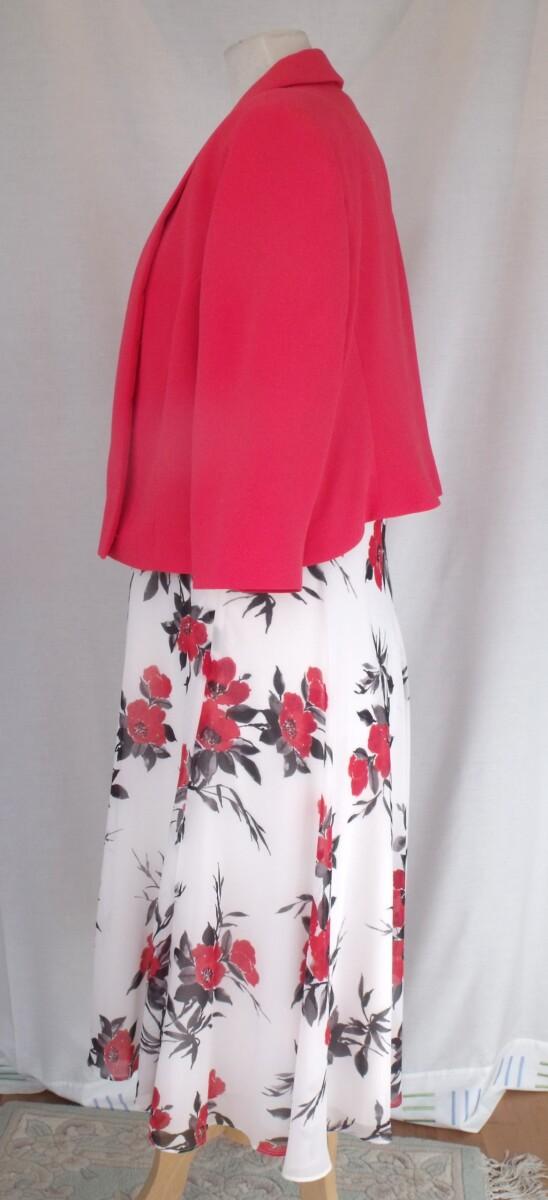 Jacques Vert JACQUES VERT COLLECTION IVORY CHIFFON DRESS POPPY RED PRINT & POPPY RED CREPE DRAPE JACKET