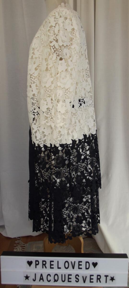 Jacques Vert JACQUES VERT COLLECTION IVORY LACE DRESS NAVY BLUE LACE BORDER & IVORY LACE EDGE TO EDGE 3/4 SHACKET WITH NAVY LACE BORDER