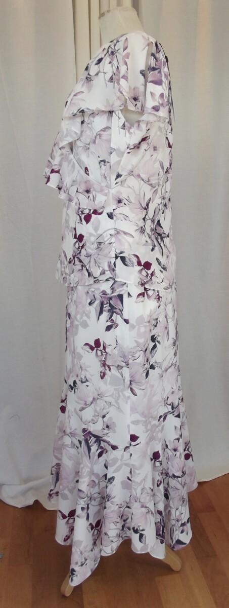 Jacques Vert JACQUES VERT COLLECTION IVORY SOFT CREPE SKIRT & CROSS OVER TOP LILAC FLORAL PRINT