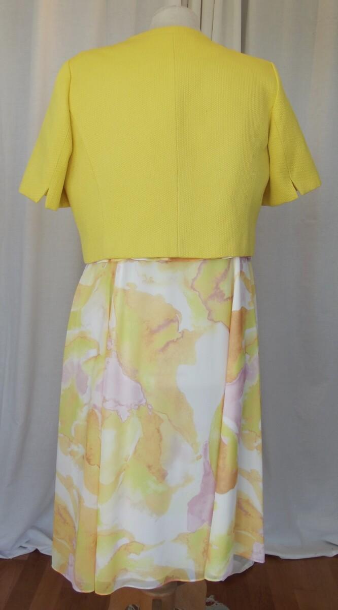Jacques Vert JACQUES VERT COLLECTION PORTA BLOOM CHIFFON DRESS YELLOW WHITE & PINK ABSTRACT PRINT MUSTARD YELLOW JACQUARD SHORT JACKET