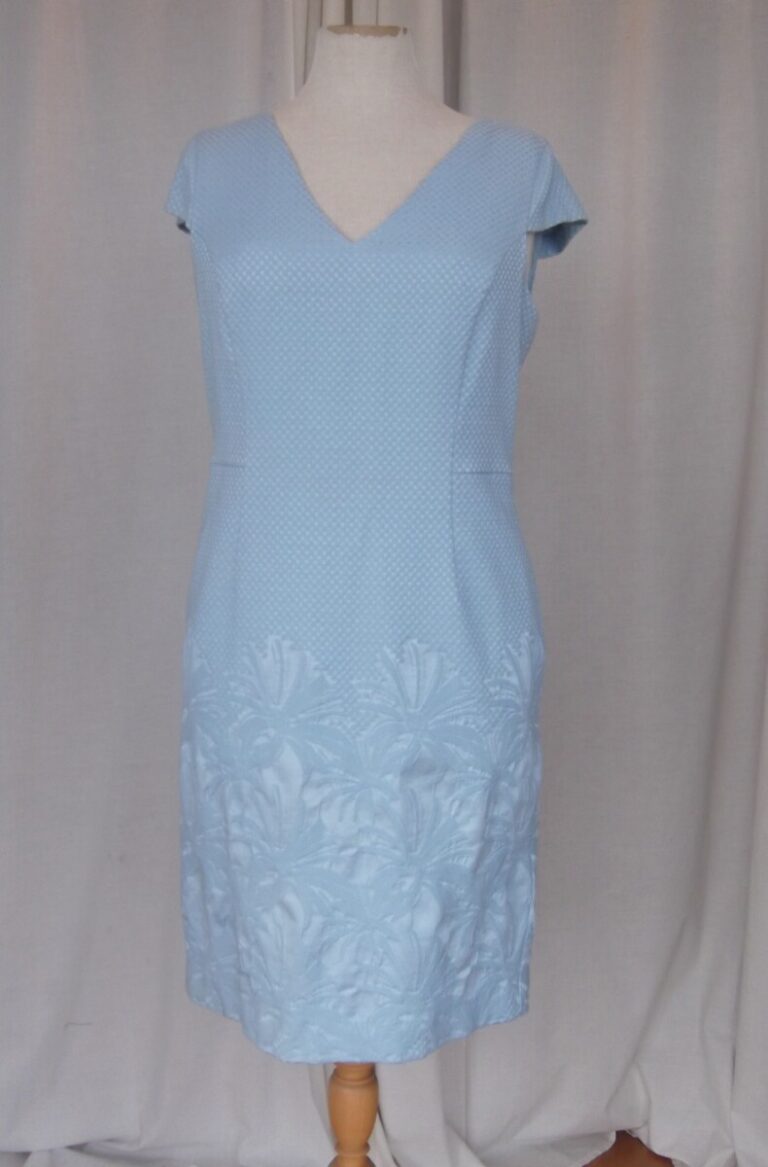 Jacques Vert JACQUES VERT COLLECTION POWDER BLUE JACQUARD FABRIC DRESS SIZE 16 & COAT SIZE 14