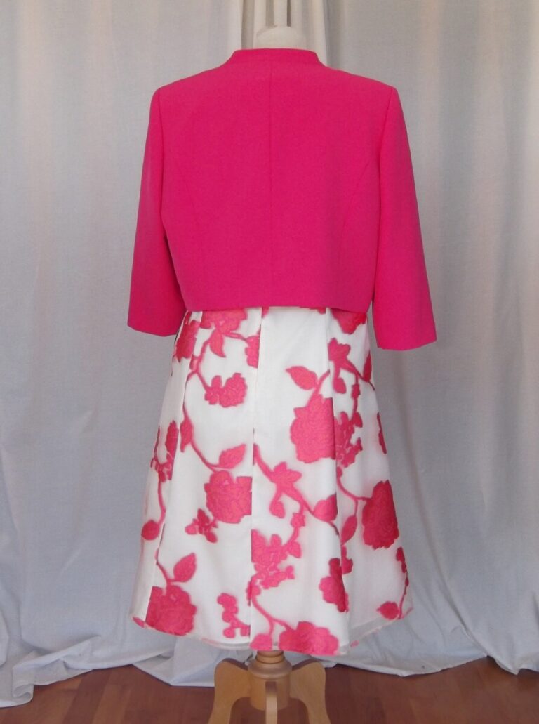 Jacques Vert JACQUES VERT “COLLECTION ” PROM DRESS EMROIDERERED PATTERN IN PINK ON IVORY MUSLIN & PINK CREPE SHORT JACKET