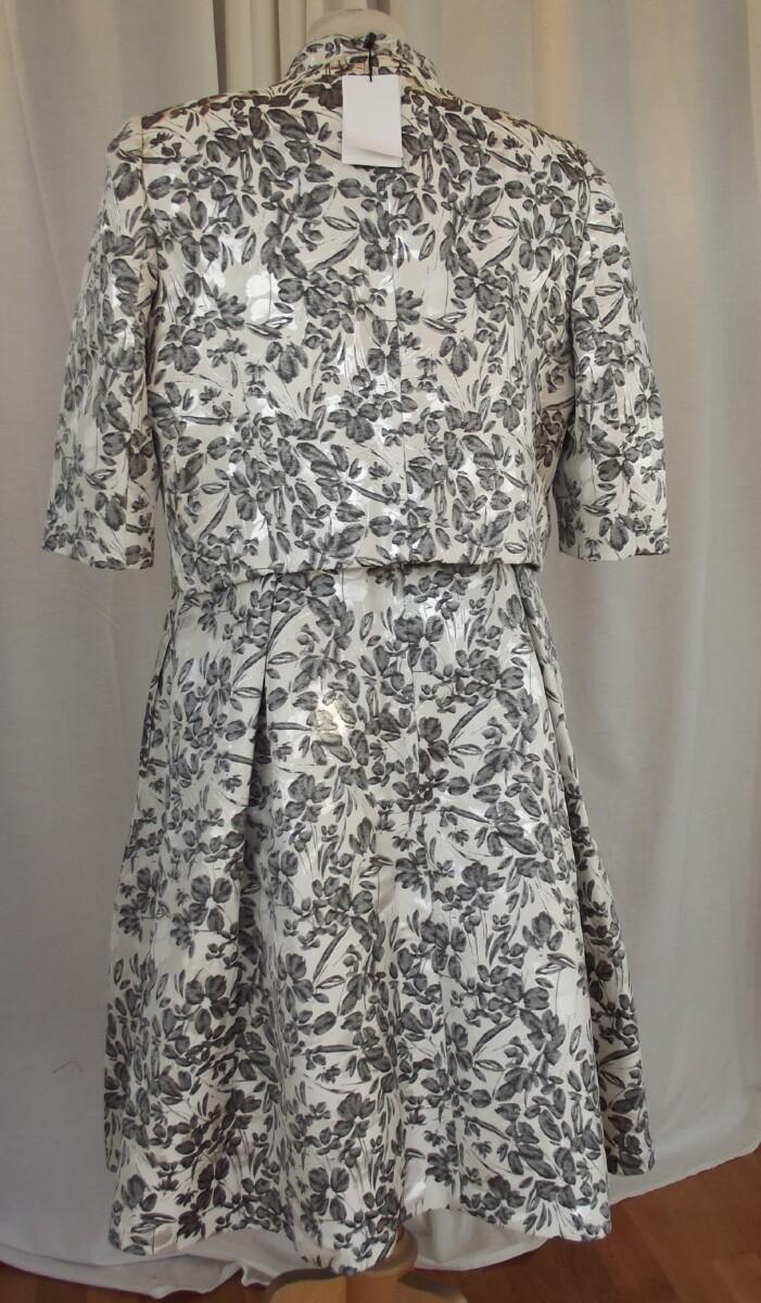 Jacques Vert JACQUES VERT COLLECTION PROM DRESS & JACKET IN SILVER GREY JACQUARD SHANTUNG DARK GREY FLORAL PRINT