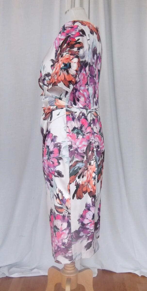 Jacques Vert JACQUES VERT COLLECTION SHORT SLEEVED SATEEN SHIFT DRESS LARGE FLOWERHEAD PRINT CROSS OVER BODICE