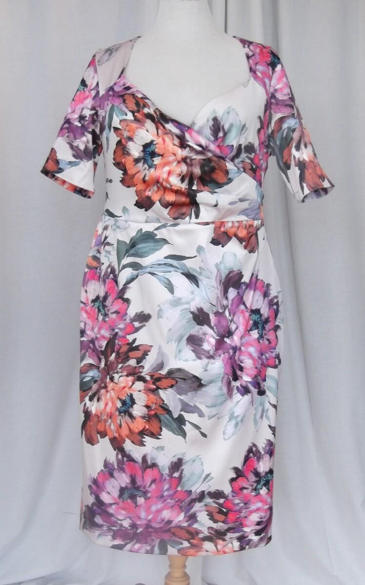 jacques vert JACQUES VERT COLLECTION SHORT SLEEVED SATEEN SHIFT DRESS LARGE FLOWERHEAD PRINT CROSS OVER BODICE