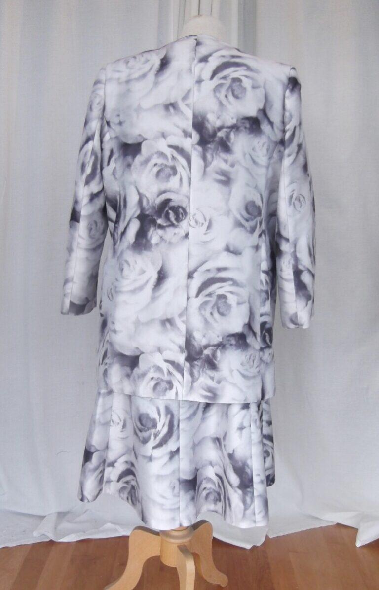 Jacques Vert JACQUES VERT COLLECTION SILVER GREY SHANTUNG BLURRED ROSEHEAD PRINT DRESS & MATCHING COAT