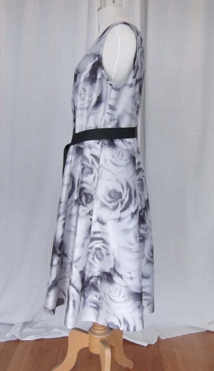 Jacques Vert JACQUES VERT COLLECTION SILVER GREY SHANTUNG BLURRED ROSEHEAD PRINT DRESS & MATCHING COAT