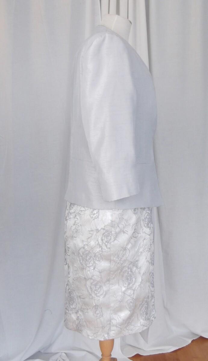 Jacques Vert JACQUES VERT COLLECTION SUBTLE SILVER JACQUARD SHANTUNG FLORAL SHIFT DRESS & SILVER SHANTUNG ANGLE EDGE JACKET