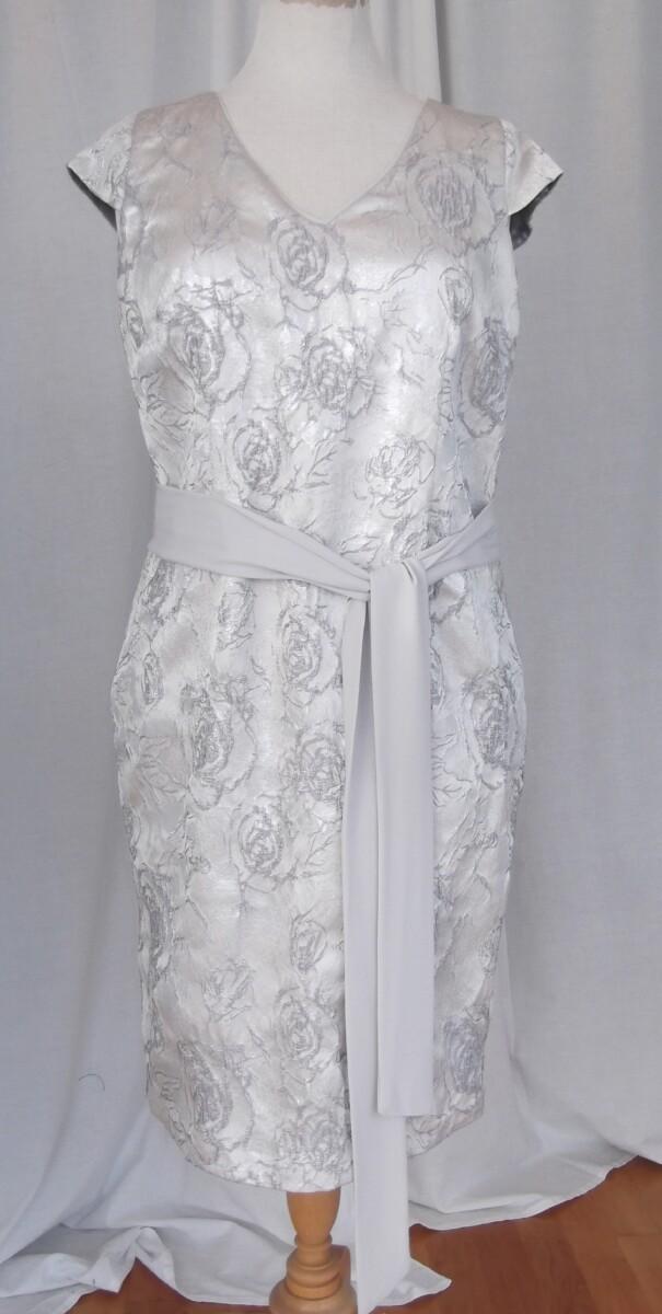 Jacques Vert JACQUES VERT COLLECTION SUBTLE SILVER JACQUARD SHANTUNG FLORAL SHIFT DRESS & SILVER SHANTUNG ANGLE EDGE JACKET